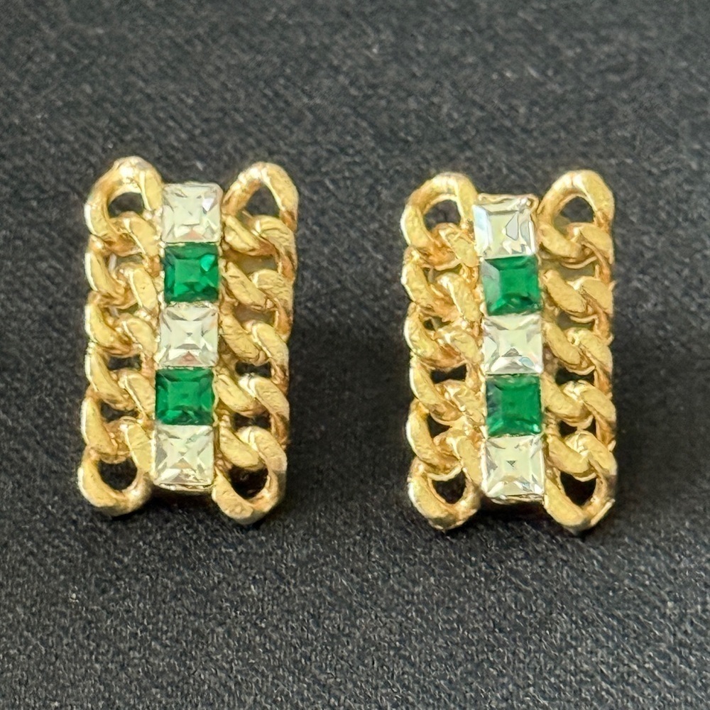 Vintage Elegant Gold and Green Chain Earrings